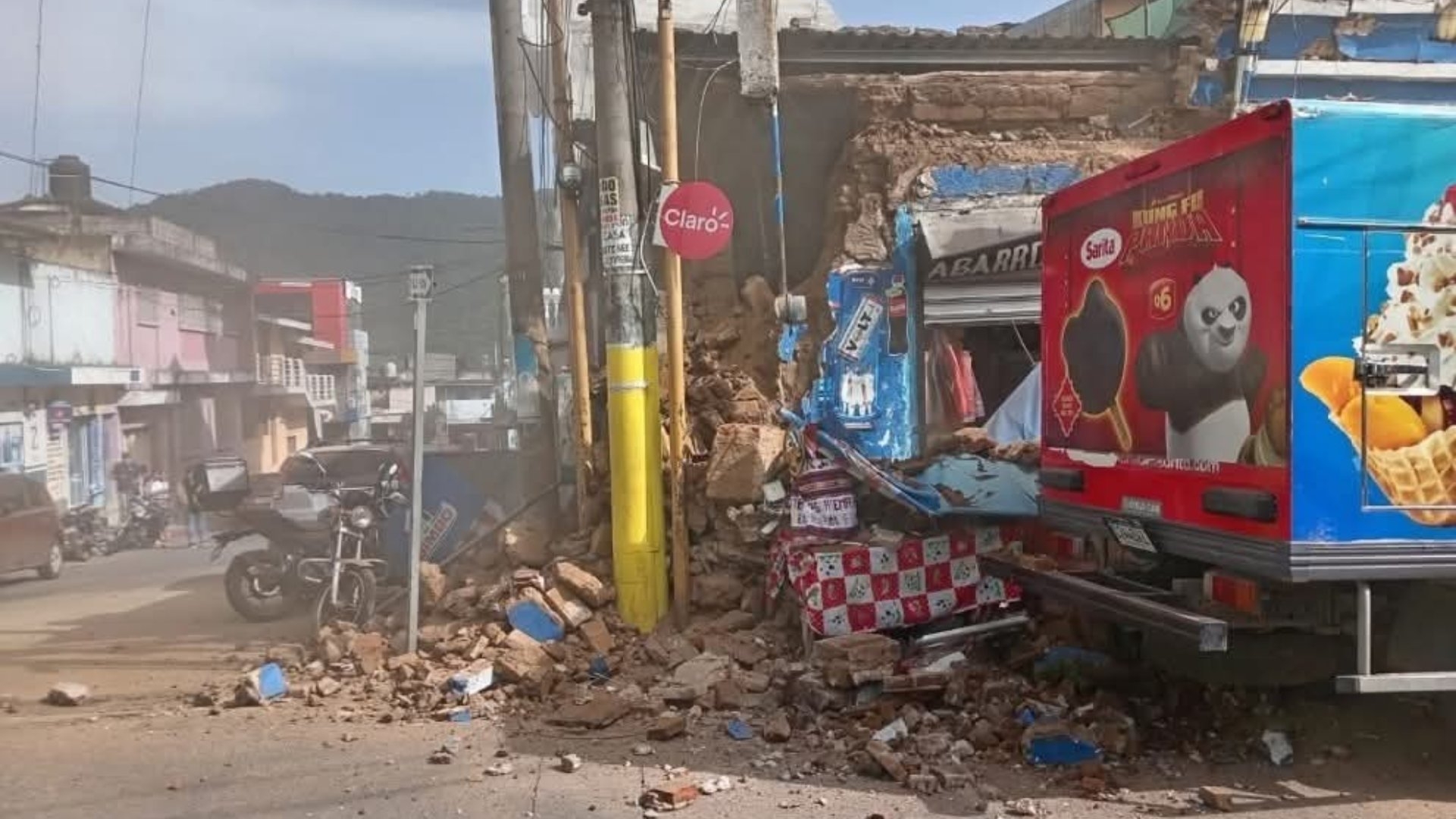 Tiembla en Guatemala: Fuertes Sismos Provocan Derrumbes en Casas Hoy 8 de Julio 2025
