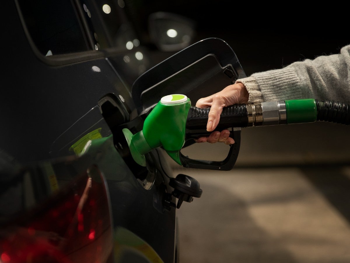 ¡Gran bajada de la Magna! Precio de la gasolina hoy 29 de octubre de 2025 en México