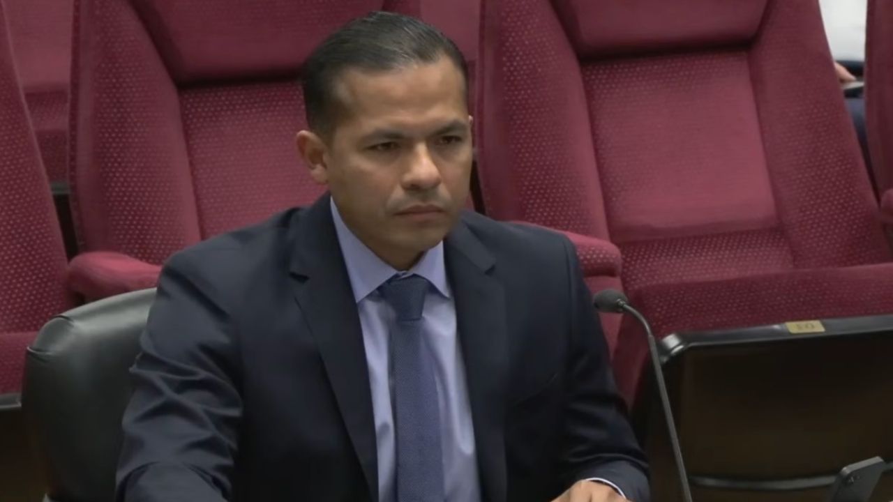 Daniel Álvarez, nuevo secretario general de Acuerdos, participa en sesión del Pleno de la SCJN