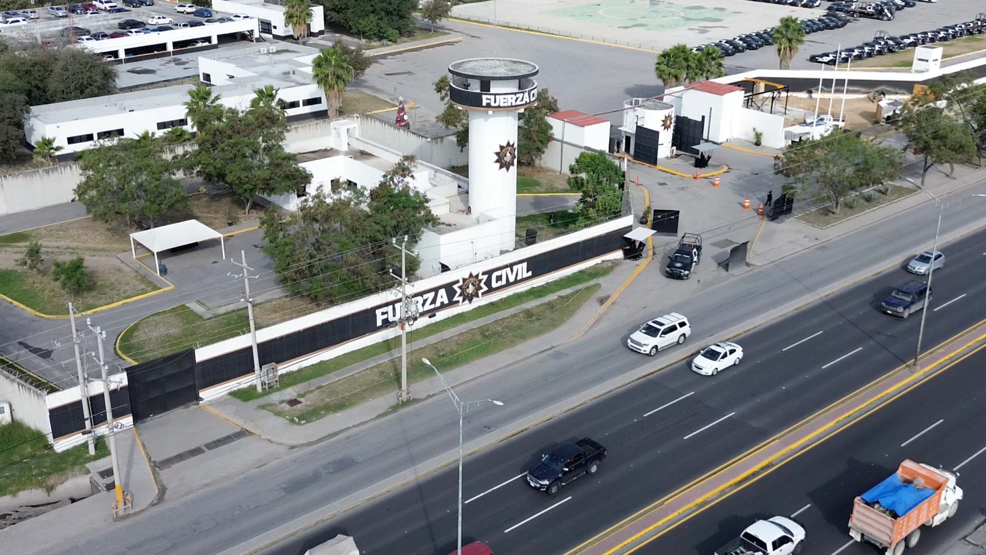 Muere Elemento de Fuerza Civil Dentro de Campo Policial No.1 en Escobedo, Nuevo León