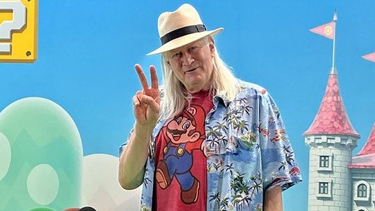 Charles Martinet afirma que ha sido «un gran honor» dar su voz a Super Mario y comparte su filosofía detrás del personaje.