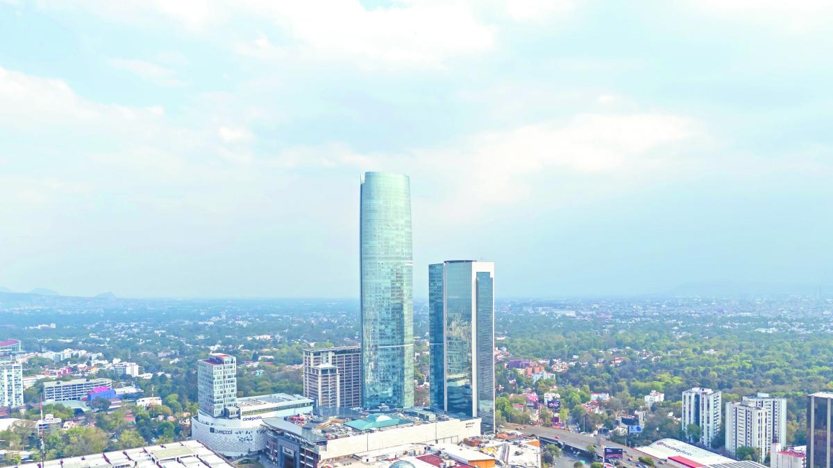 Fibra Uno cumple 15 años con 630 propiedades; es el más grande de AL