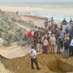 Protestan por daños de empresa en la playa nayarita Las Cocinas