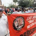 Mineros del Frente marchan en Torreón; denuncian afectaciones a su ingreso y ahorro